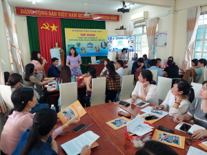 Tập huấn Thiết lập và quản lý thư viện thân thiện trường tiểu học