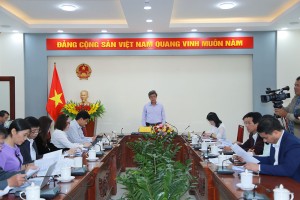hình